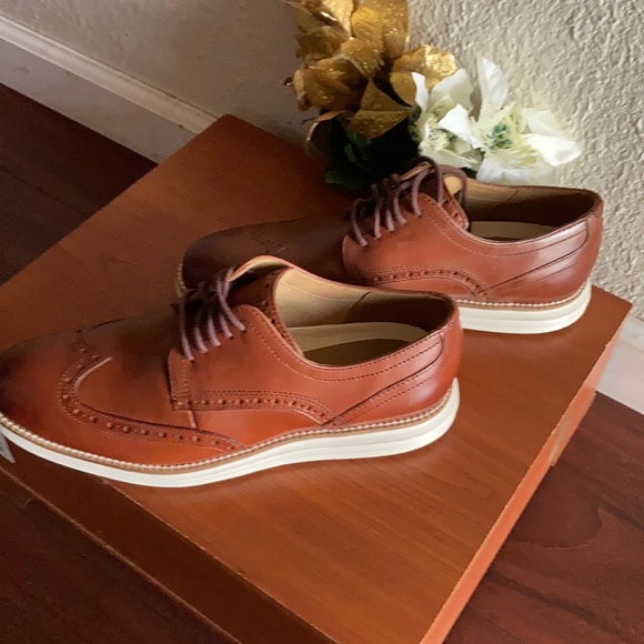 Men’s Shoes/COLE HAAN - Picture 4 of 13